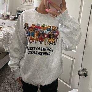 Brand new crew neck never worn